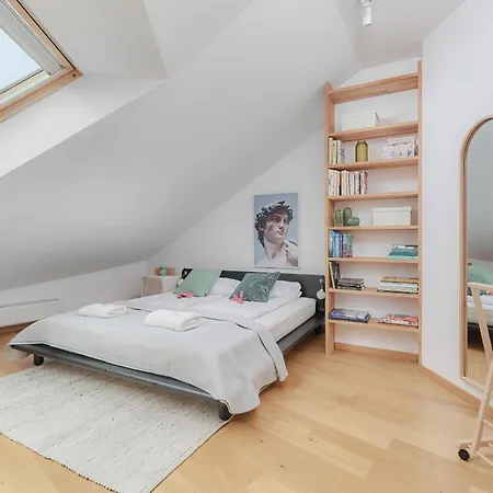 Two Level 2waters By Renters Wroclaw
