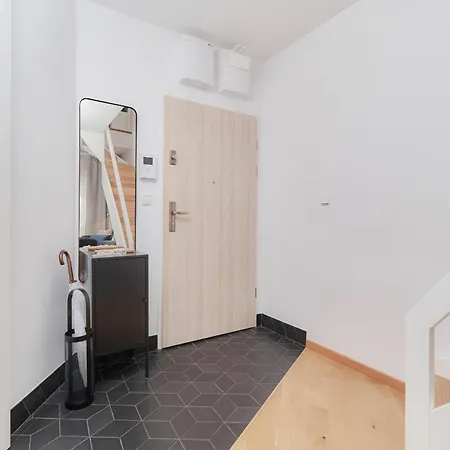 Two Level 2waters By Renters * 브로츠와프