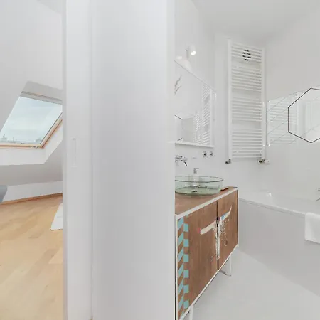 Two Level 2waters By Renters * 브로츠와프