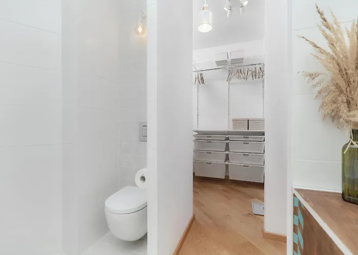 Two Level 2waters By Renters Daire *