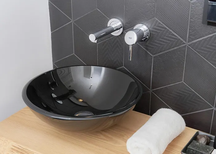 Two Level 2waters By Renters Wroclaw